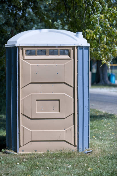 Best Best portable toilet rental  in Kalamazoo, MI
