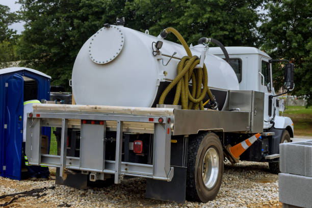 Best Porta potty rental near me  in Kalamazoo, MI