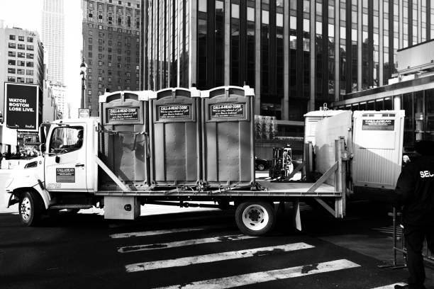 Portable bathroom rental in Kalamazoo, MI